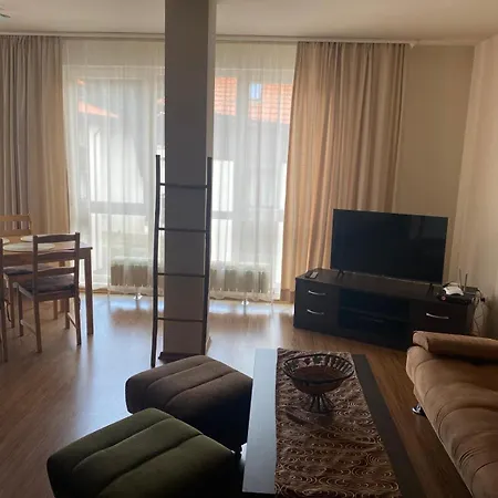 Royal Towers 738 Διαμέρισμα *