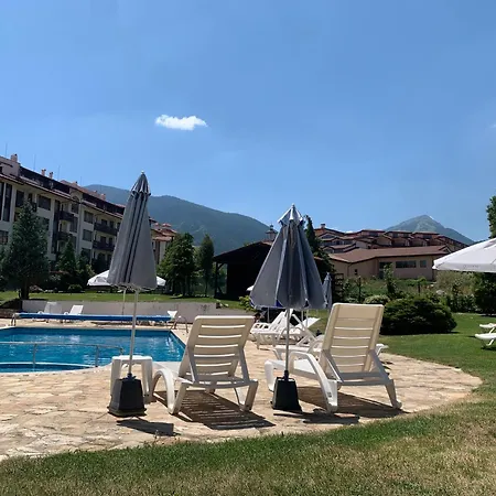 Royal Towers 738 דירה